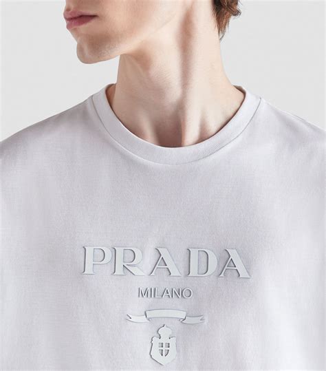 Prada t shirt men price